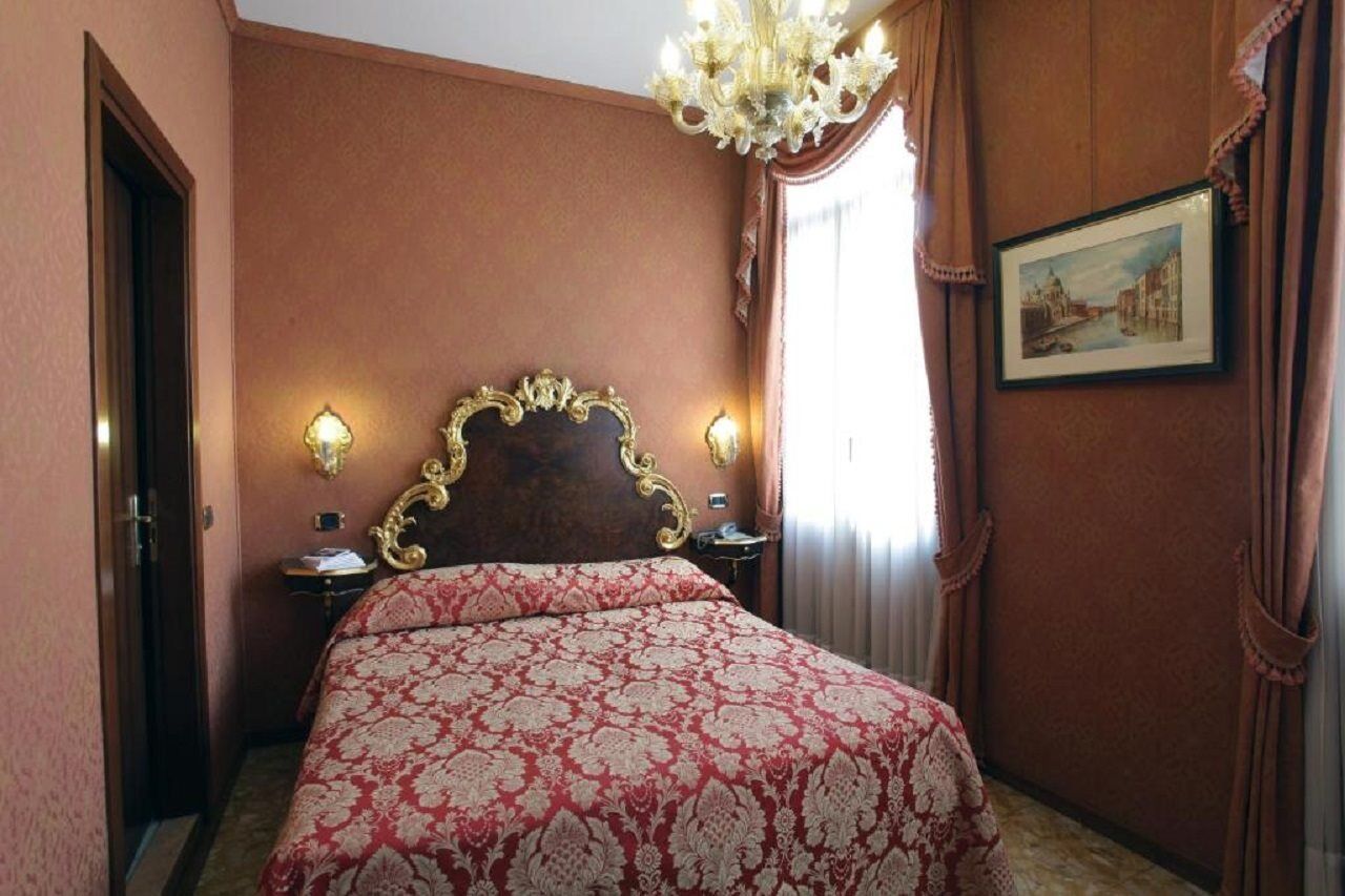 Ateneo 3* Venise